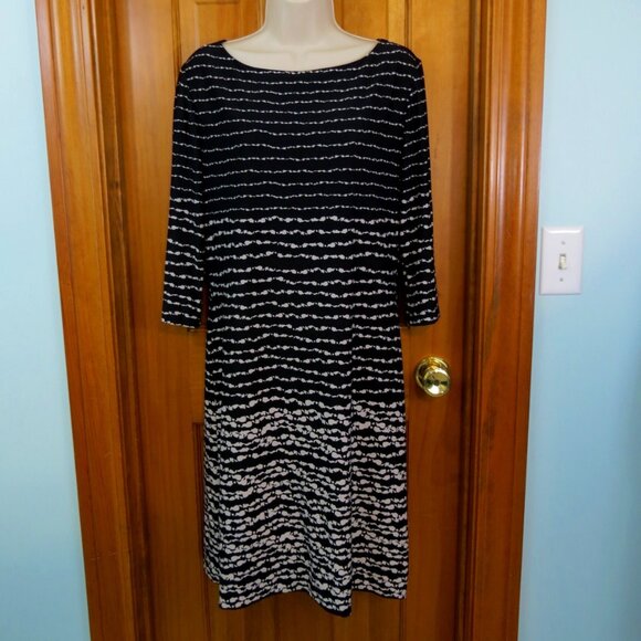Taylor Black & White Stripe Shift Dress 3/4 Sleeve Lined Size 10 - Picture 1 of 9